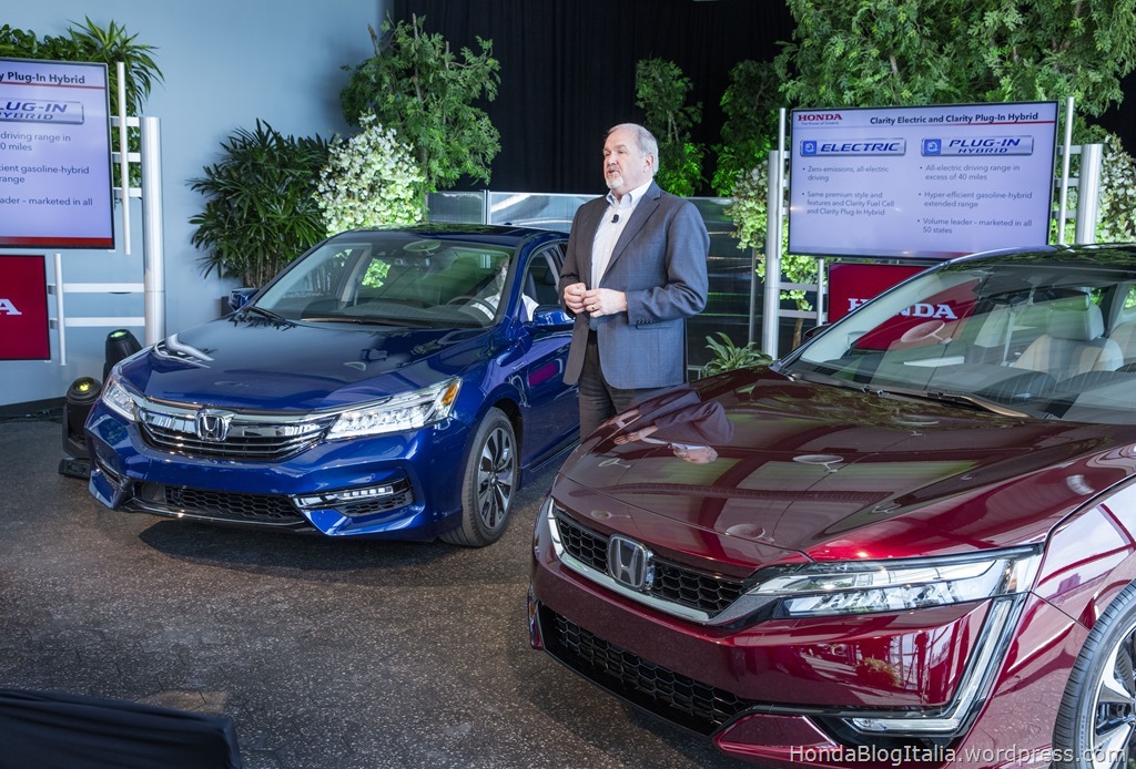 Announcement of 2017 Honda Accord Hybrid and
Honda Clarity serie